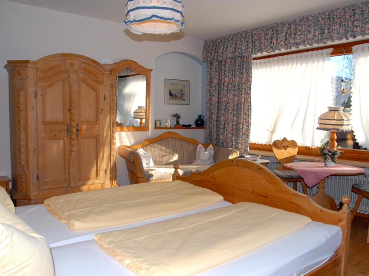 Gaestehaus Gamsei - Bosch Hermann Grassau (Bavaria)